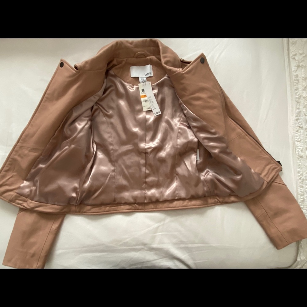 Leather jacket - Picture 3 of 5